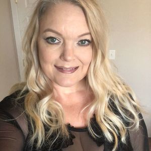 Meet your Posher, Robyn